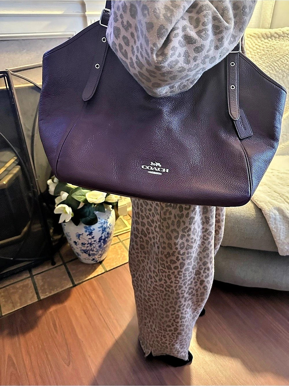 Coach Meadow Leather Shoulder Bag Leather Shoulder Bag in Purple